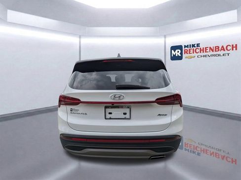 Used 2023 Hyundai Santa Fe SE FWD image 5