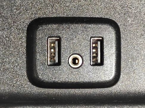 Used 2018 Chevrolet Equinox Premier image 49