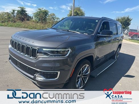 Used 2024 Jeep Wagoneer Series III w/ Premium Group I image 1