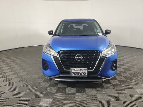 Used 2023 Nissan Kicks S image 9