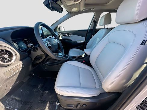 Used 2023 Hyundai Kona Limited image 22