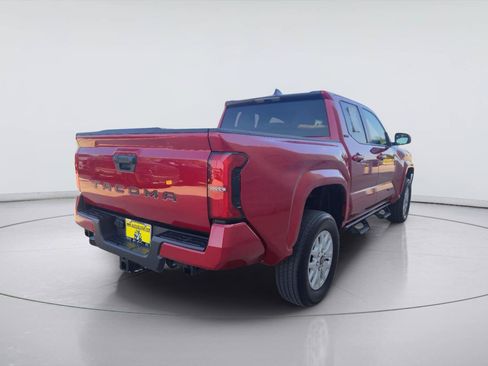 Used 2025 Toyota Tacoma SR5 RWD image 5
