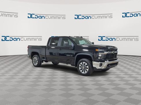 New 2026 Chevrolet Silverado 2500 LT AWD/4WD image 2