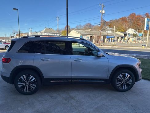 New 2026 Mercedes-Benz GLB 250 4MATIC image 13