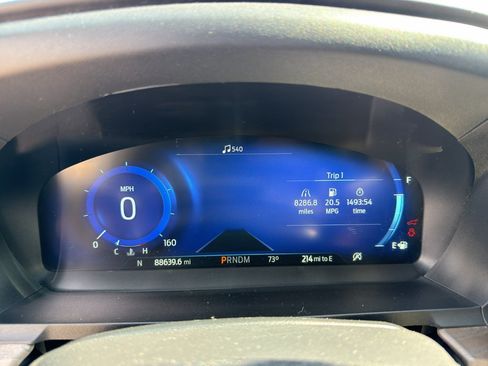 Used 2020 Ford Explorer Platinum w/ Premium Technology Package AWD/4WD image 10