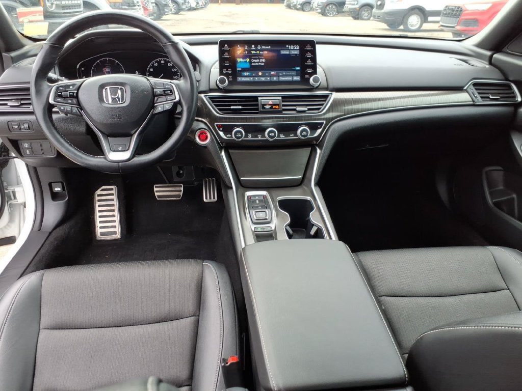 Used 2022 Honda Accord Sport image 13