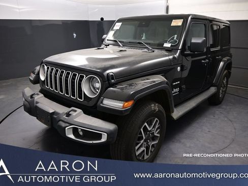 Used 2024 Jeep Wrangler Unlimited Sahara AWD/4WD image 1