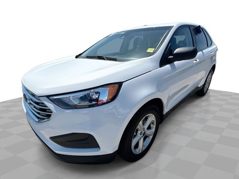 Used 2020 Ford Edge SE image 27