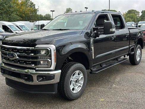 New 2026 Ford F250 XLT w/ XLT Premium Package image 2