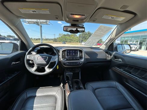 Used 2021 GMC Canyon Denali image 23