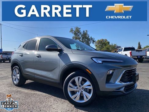 Used 2025 Buick Encore GX Preferred FWD image 1