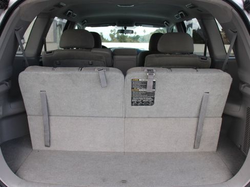 Used 2011 Toyota Highlander 2WD w/ Tech Pkg image 15