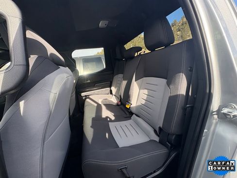 Certified 2025 Toyota Tacoma TRD Off-Road image 23