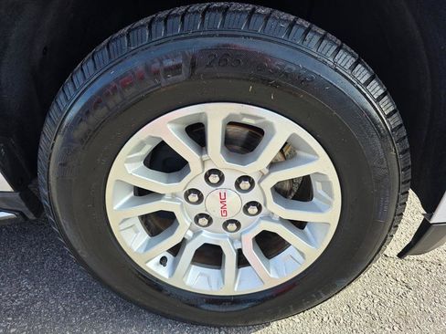 Used 2015 GMC Yukon XL SLE image 20