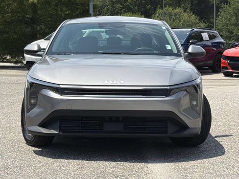 Used 2025 Kia K4 FWD image 27