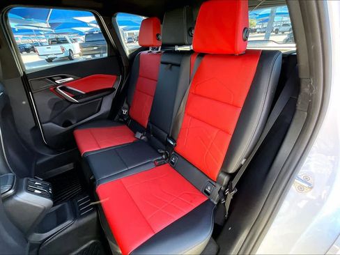 Used 2025 BMW X1 xDrive28i w/ M Sport Package image 21