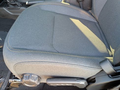 New 2026 Jeep Gladiator Sport image 16