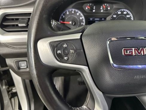 Used 2019 GMC Acadia SLE image 15