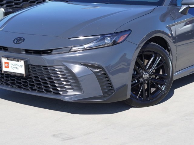 Certified 2025 Toyota Camry SE w/ Convenience Package AWD/4WD image 6