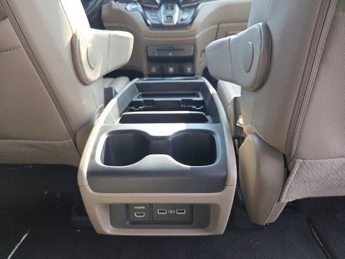 Used 2024 Honda Odyssey Touring image 34