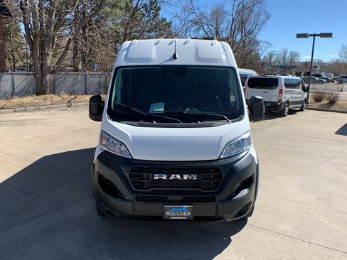Used 2023 RAM ProMaster 2500 image 8