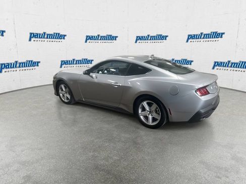 Used 2026 Ford Mustang Premium RWD image 7