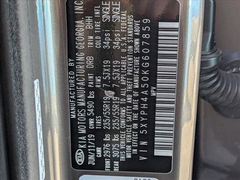 Used 2019 Kia Sorento EX image 14