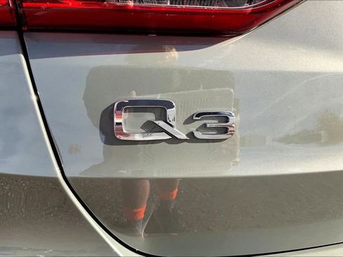 Certified 2021 Audi Q3 2.0T Premium Plus w/ Premium Plus Package image 8