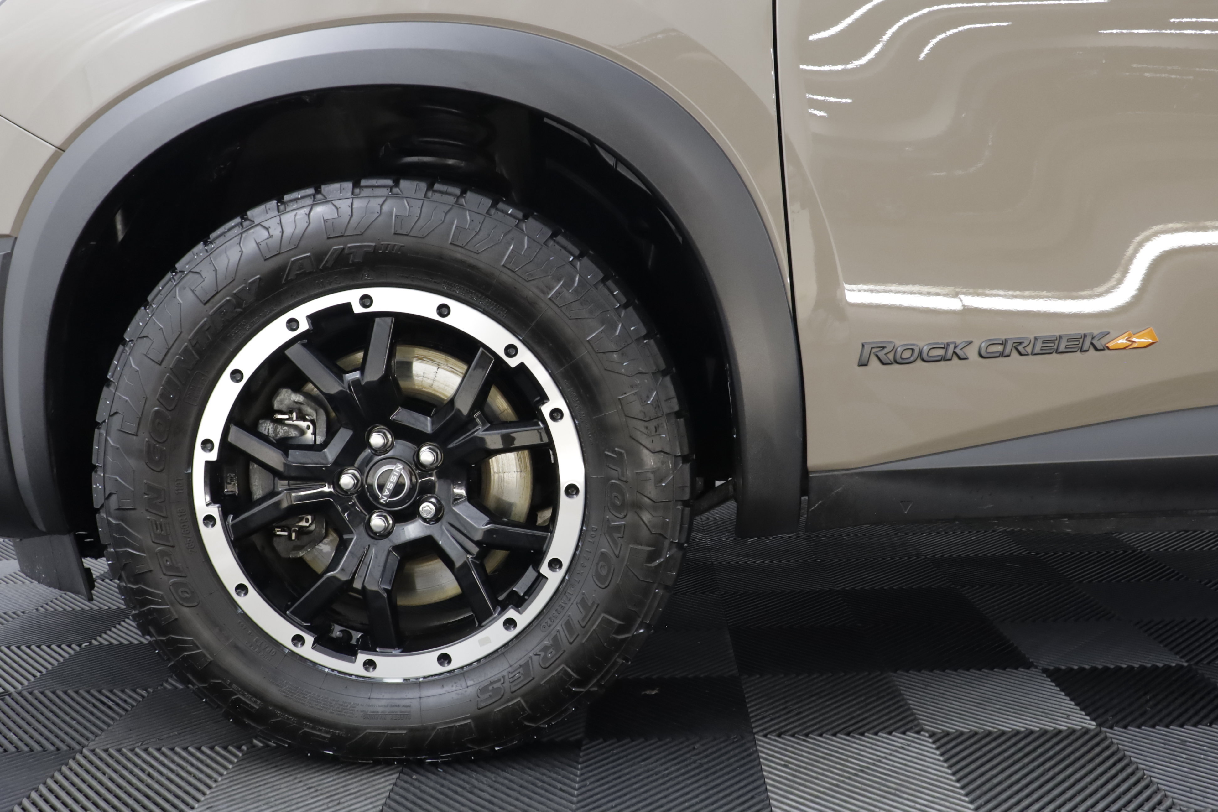Used 2023 Nissan Pathfinder Rock Creek AWD/4WD image 18