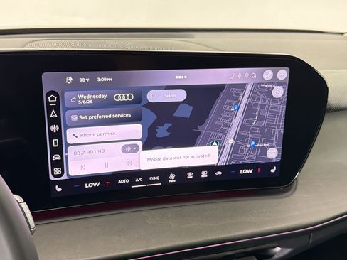 New 2026 Audi Q3 quattro 2.0T w/ Driver Assistance Package AWD/4WD image 27