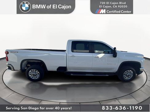 Used 2025 Chevrolet Silverado 2500 LT w/ Convenience Package image 4