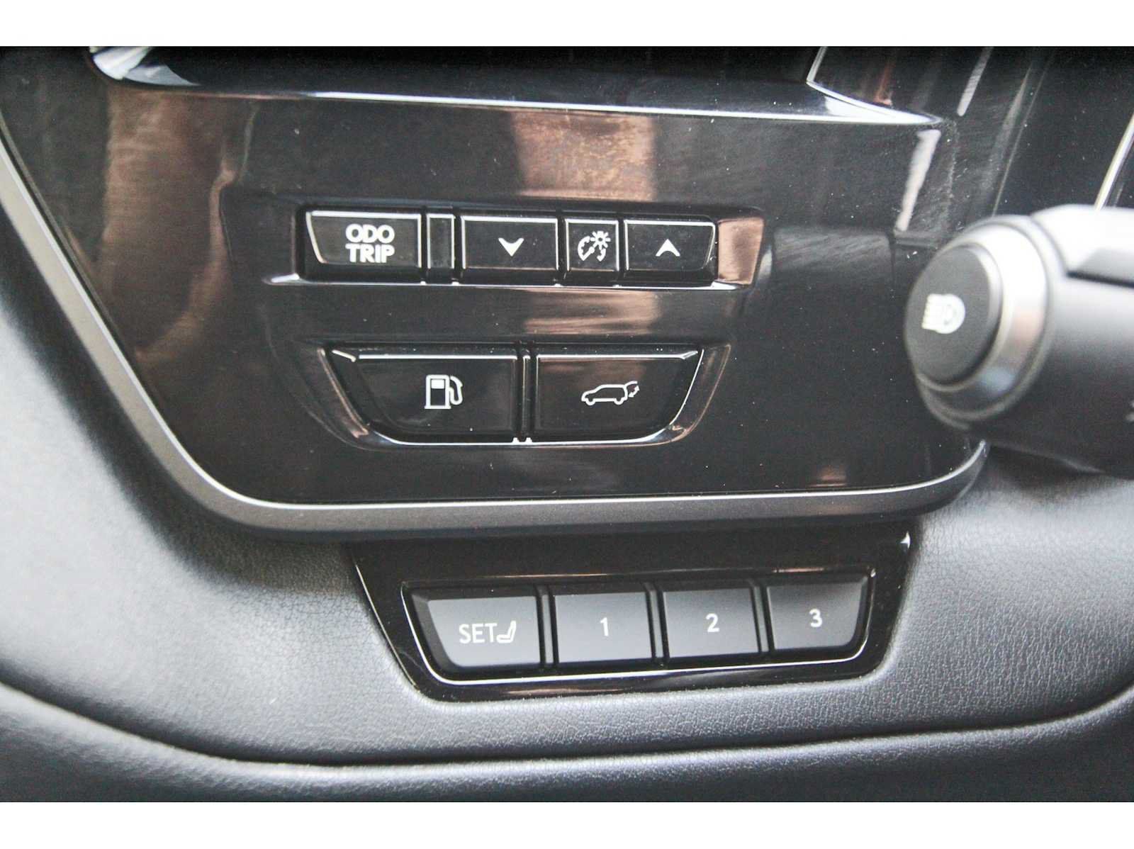 Used 2026 Lexus TX 350 AWD w/ Technology Package image 21