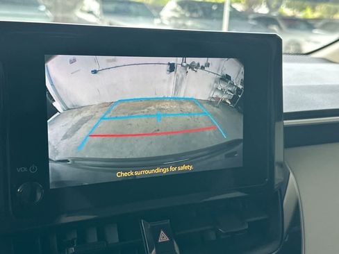Used 2024 Toyota Corolla LE FWD image 19