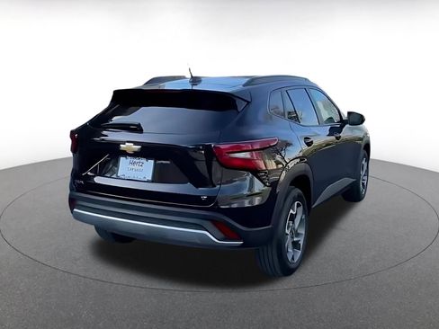 Used 2025 Chevrolet Trax LT image 15