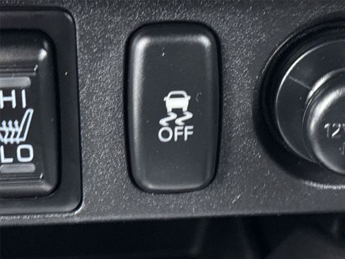 Used 2025 Mitsubishi Outlander Sport AWD image 15