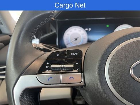 Used 2023 Hyundai Elantra Limited image 17