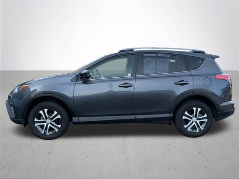 Used 2018 Toyota RAV4 LE w/ All Weather Liner Package image 10