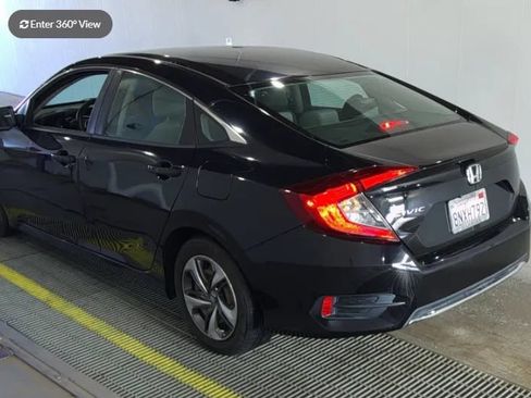 Used 2019 Honda Civic LX image 4