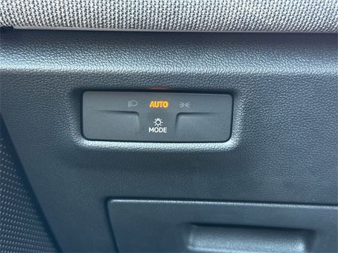 New 2025 Volkswagen Tiguan S image 41