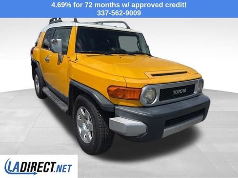 Used 2007 Toyota FJ Cruiser 2WD image 3