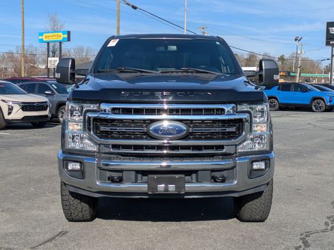 Used 2022 Ford F250 Lariat w/ Lariat Value Package image 2