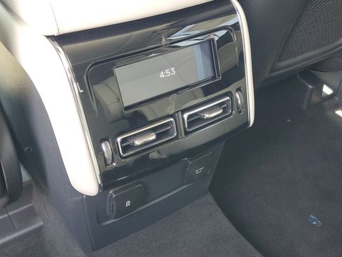 New 2026 Lincoln Aviator AWD image 25