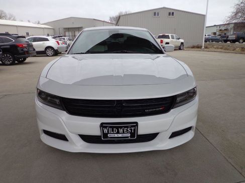 Used 2015 Dodge Charger SXT w/ AWD Plus Group image 2