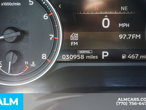 Used 2025 Mitsubishi Outlander SE FWD image 64