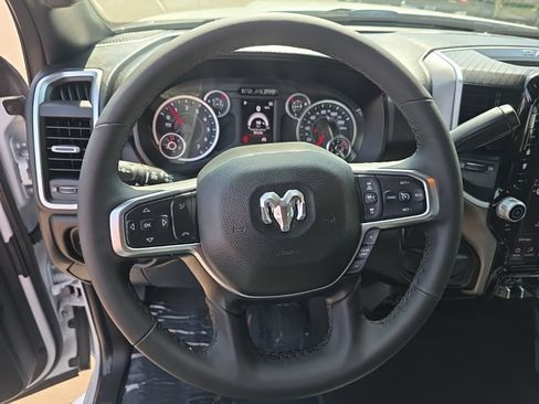 Used 2026 RAM 2500 Big Horn AWD/4WD image 16