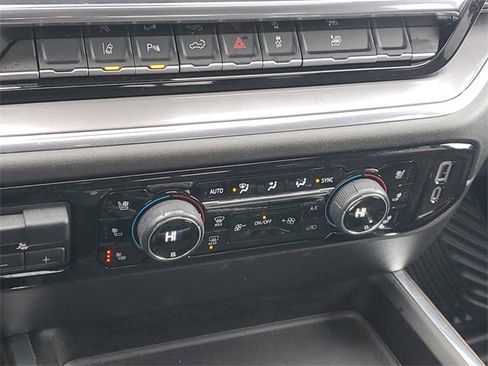 Certified 2025 Chevrolet Silverado 2500 High Country w/ Technology Package image 28