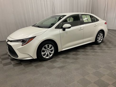 Used 2020 Toyota Corolla LE image 5