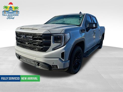 Used 2024 GMC Sierra 1500 Elevation w/ Elevation Premium Package image 1