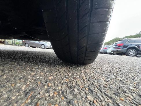 Used 2012 Honda Odyssey EX image 18