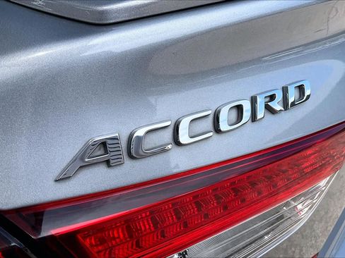 Certified 2019 Honda Accord Sport image 31